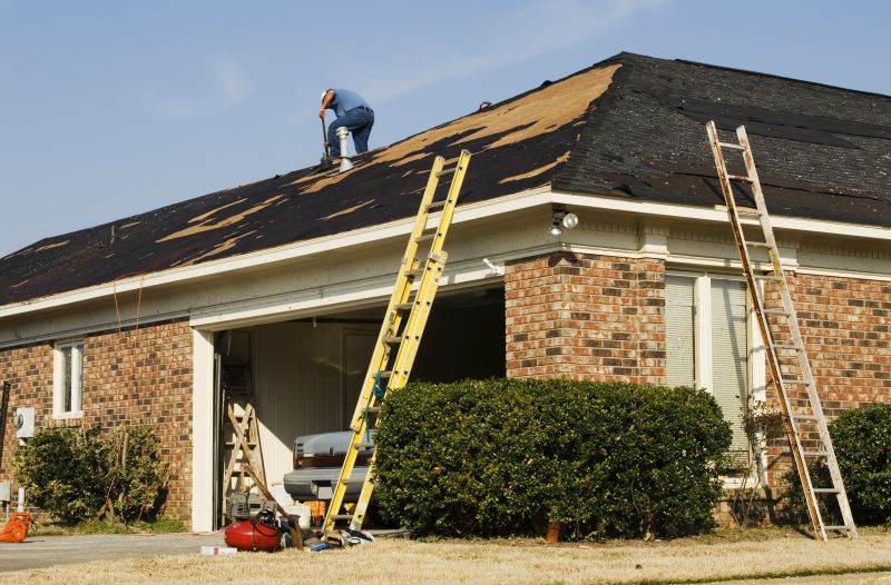 Who Does Tin Roof Repairs